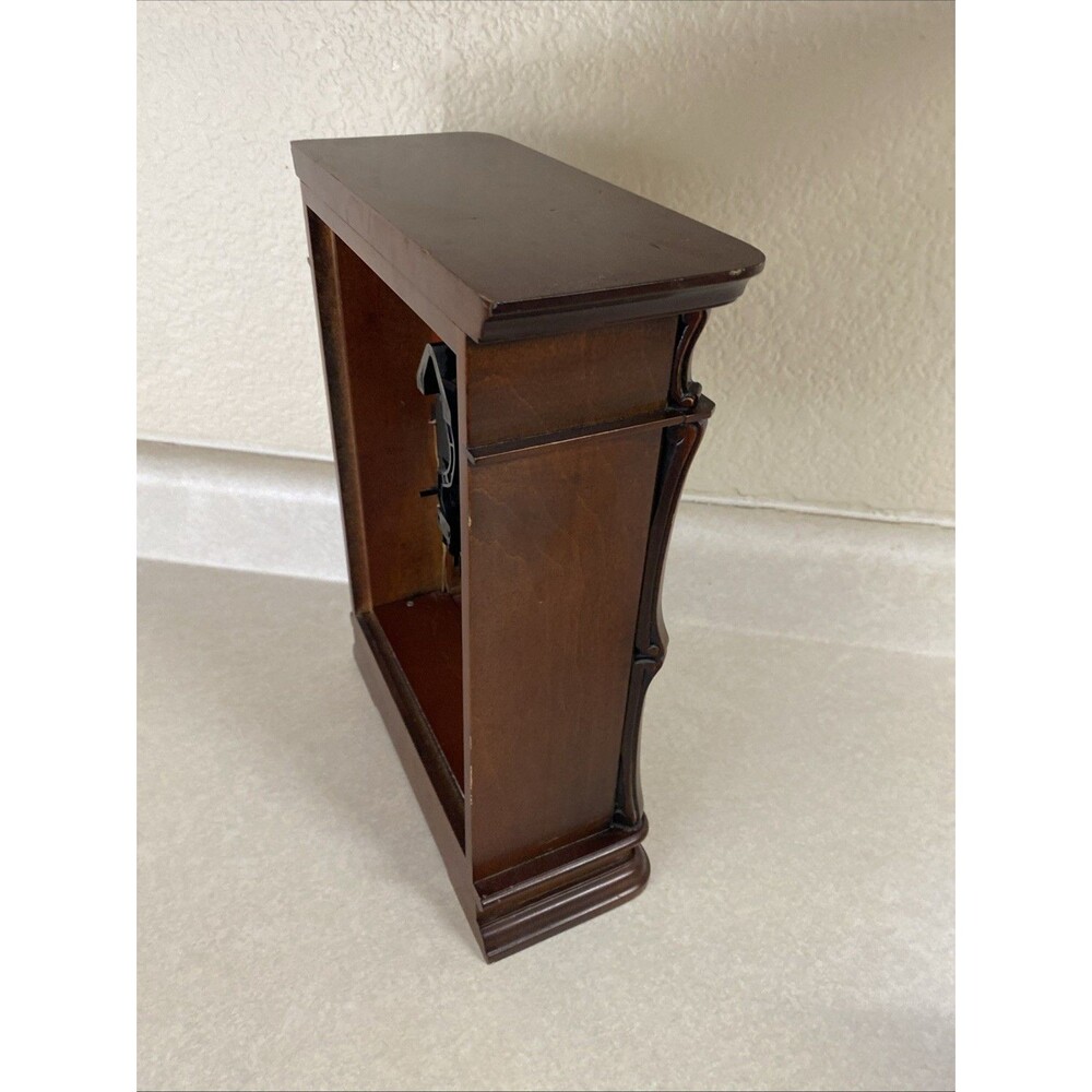 BULOVA Westminster-Whittington Chime Wall Clock Read! - Picture 7 of 9